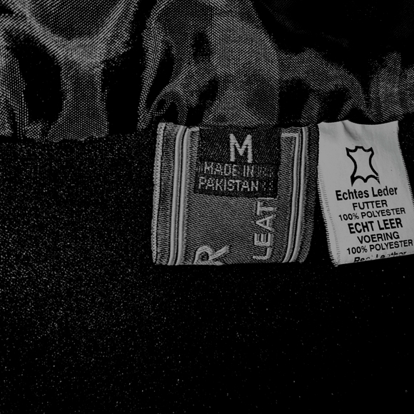 ECHTES LEDER Futter Women's Black Leather Open Back Halter Vest - Picture 9 of 11